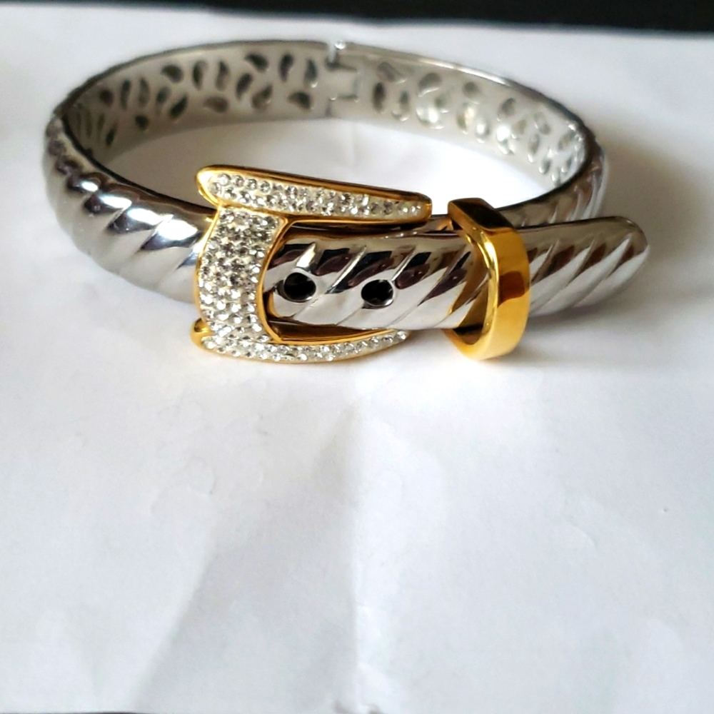 Stainless Steel Buckle Style Bracelet with Rhinestones